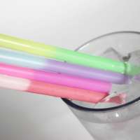 large plastic disposable color change drinking straw